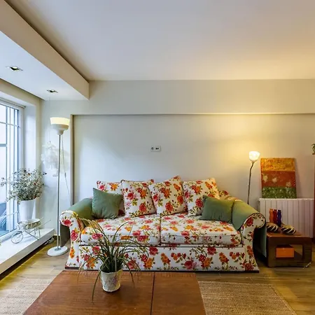 Chic Flat W Backyard 5 Min To Akmerkez In Besiktas Appartement *